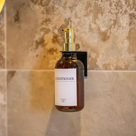 L'ecrin D'augustine - D'exception Style Loft Avec Bain A Remous Риом